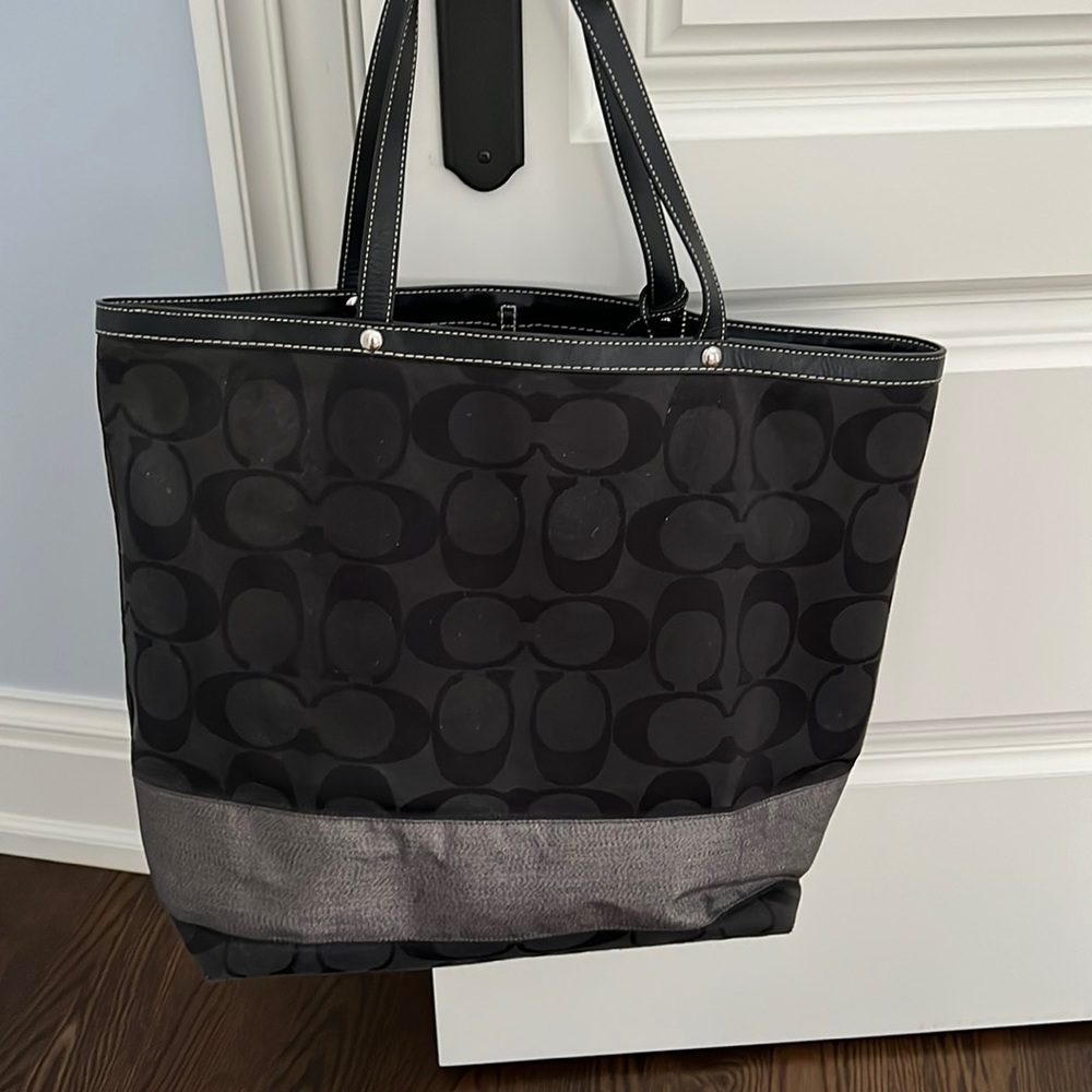 Coach tote